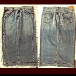 🌟 Original Levi’s Long Jean Denim Skirt 🌟